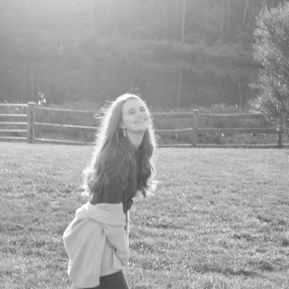 m e e t m e š - Picture 1 of 3